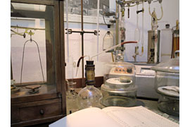 Chemielabor - Industriemuseum Geschichtswerkstatt Herrenwyk © Helga Martens