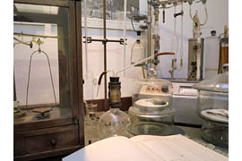 Chemielabor - Industriemuseum Geschichtswerkstatt Herrenwyk © Helga Martens