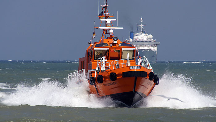 Lotzenboot "Travemünde " nach Einsatz in Lübecker Bucht © TraveMedia