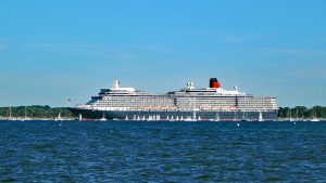 Die Queen Elizabeth am 04.06.2011 in Travemünde © TraveMedia