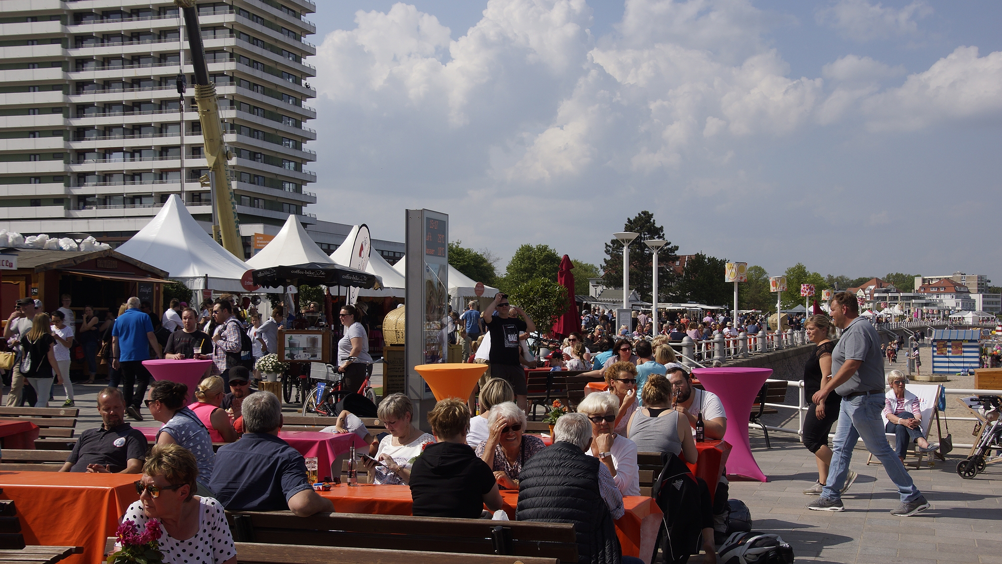 http://fotos.info-travemuende.de/promenadenfest-2018/