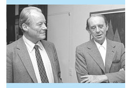 Willy Brandt und Heinrich Böll im Gespräch. Jupp Darchinger / Archiv der sozialen Demokratie