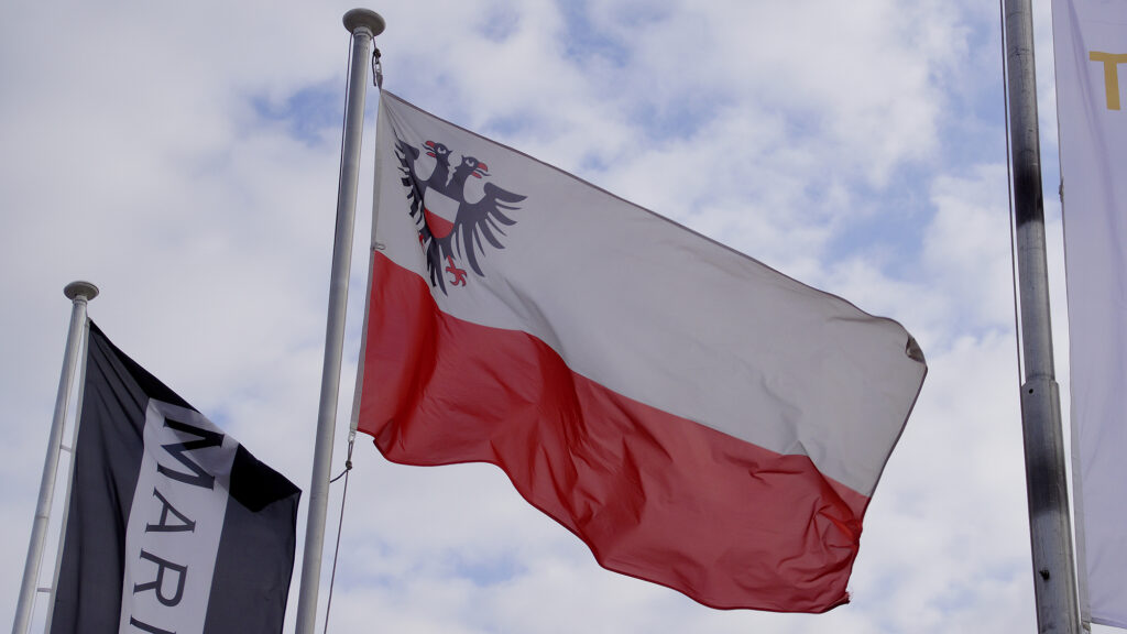 Hansestadt Lübeck Flagge © TraveMedia