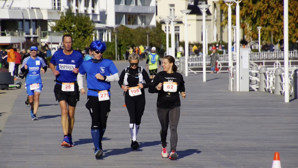 Impressionen vom Lübeck Marathon 2021 in Travemünde © TraveMedia