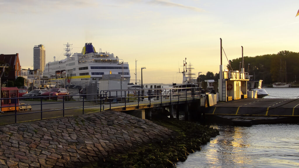 MS Hamburg in Travemünde 2021 © TraveMedia