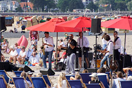 Musik bei den Strandterrassen Travemünde