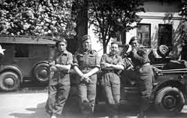 Briten in Neustadt in Holstein, Am Heisterbusch, Mai 1945 © Stadtarchiv Neustadt in Holstein