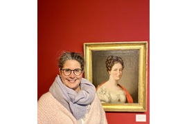 Esther Dörrhöfer in der Dauerausstellung © Ostholstein-Museums