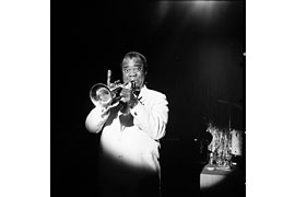 Louis Armstrong in Hamburg, 1952 © Susanne Schapowalow