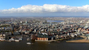 Hamburg © KMN Koopmann helicopter GmbH